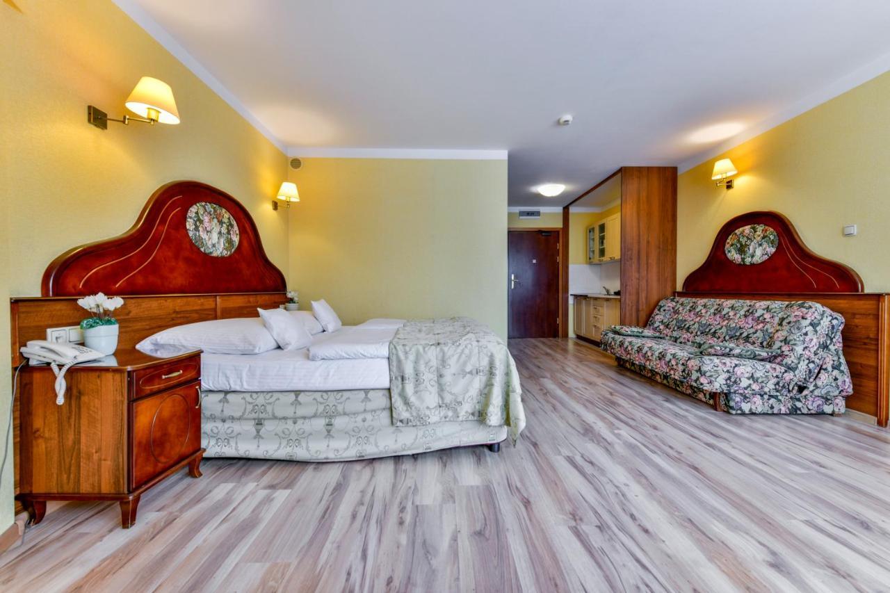 Apartamenty Sobieski Kołobrzeg Esterno foto