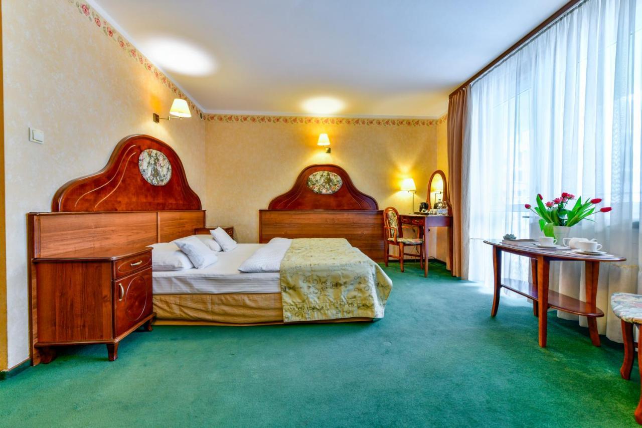 Apartamenty Sobieski Kołobrzeg Esterno foto